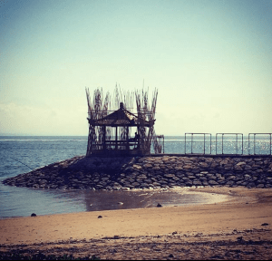 Beautiful place to read a book for the sunrise